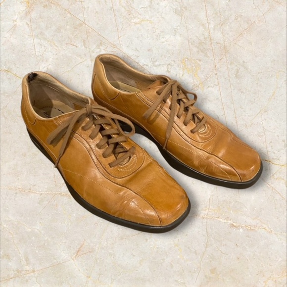 Rockport Men's Tan Leather Oxfords with Squared Toe and Lace-Up Design Size 10M - Picture 2 of 6